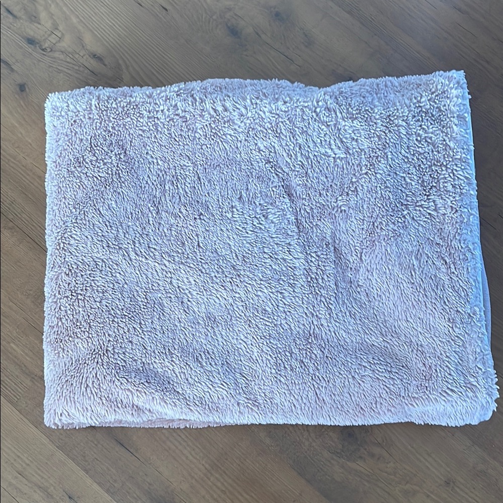 Soft Plush Blanket in Light Mauve.